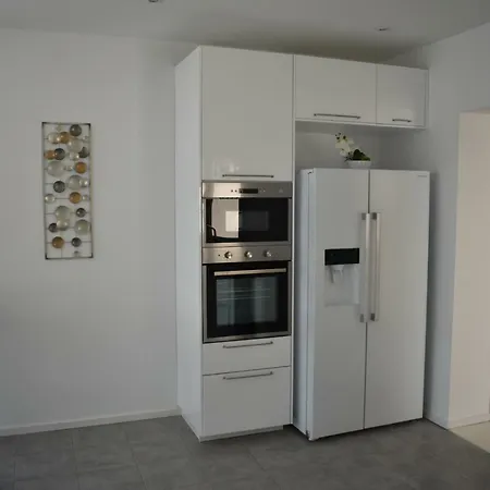 Magnifique Neuve De 300 M2, Vue Sur Mer, Piscine, Spa, Sauna, Salle De Sport Villa