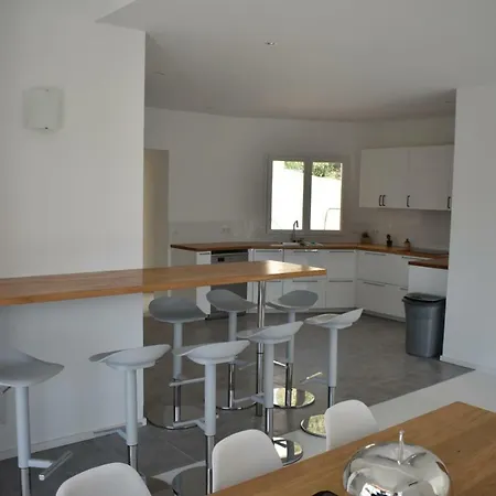 Magnifique Neuve De 300 M2, Vue Sur Mer, Piscine, Spa, Sauna, Salle De Sport Porto-Vecchio (Corsica)