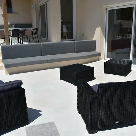 Magnifique Neuve De 300 M2, Vue Sur Mer, Piscine, Spa, Sauna, Salle De Sport *