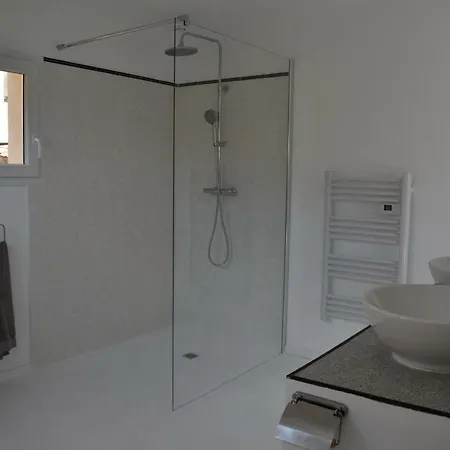 Magnifique Neuve De 300 M2, Vue Sur Mer, Piscine, Spa, Sauna, Salle De Sport Porto-Vecchio (Corsica)
